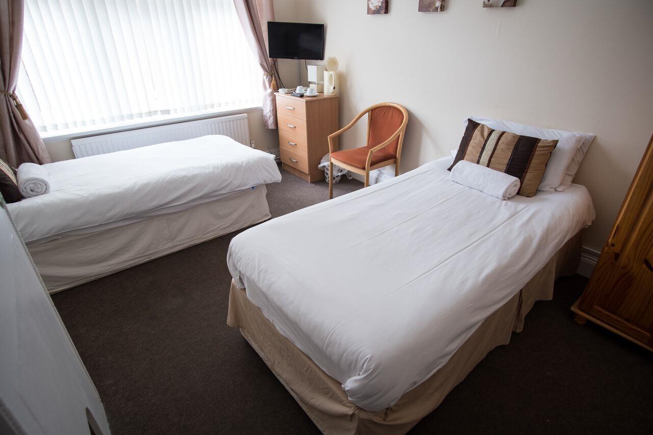 Sheridans Budget Accomodation Wallasey Dış mekan fotoğraf